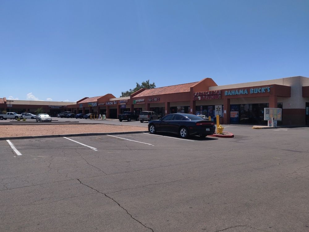 Plaza Mesa Shopping Center: 303-347 E Southern Ave , Mesa, AZ 85210